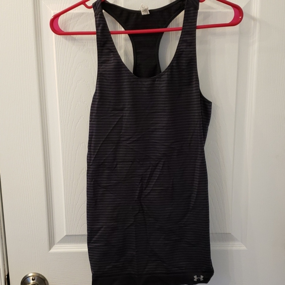 UA black and gray tank
